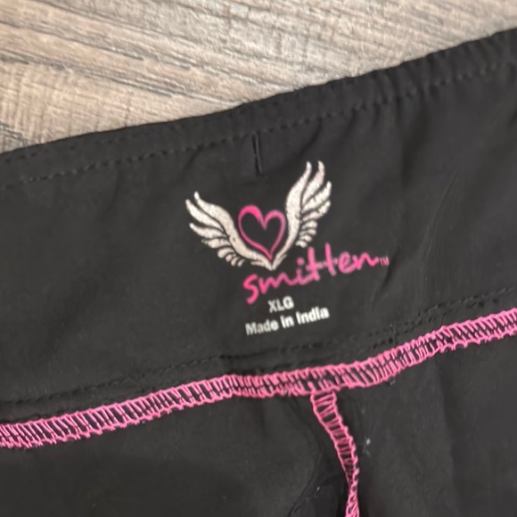 Smitten Scrub Pants - Picture 3 of 7